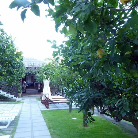 Sleeps 4 Pool Wifi T639314