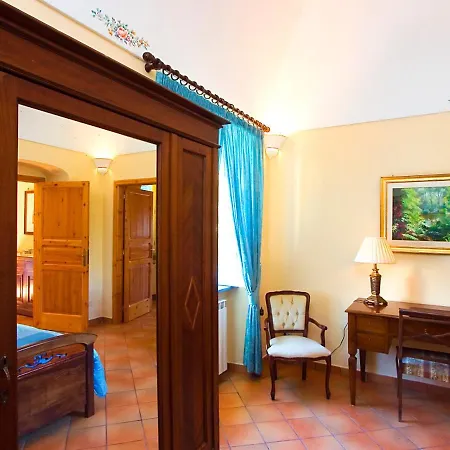아파트 Sleeps 4 Pool Wifi T639314 *